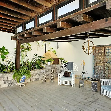 Holiday home Nazoly