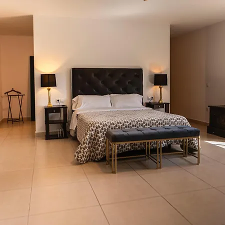 Nazoly - Private Pool, Quiet & Exclusive In Lanzarote בית נופש *