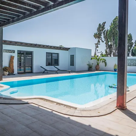 בית נופש Nazoly - Private Pool, Quiet & Exclusive In Lanzarote