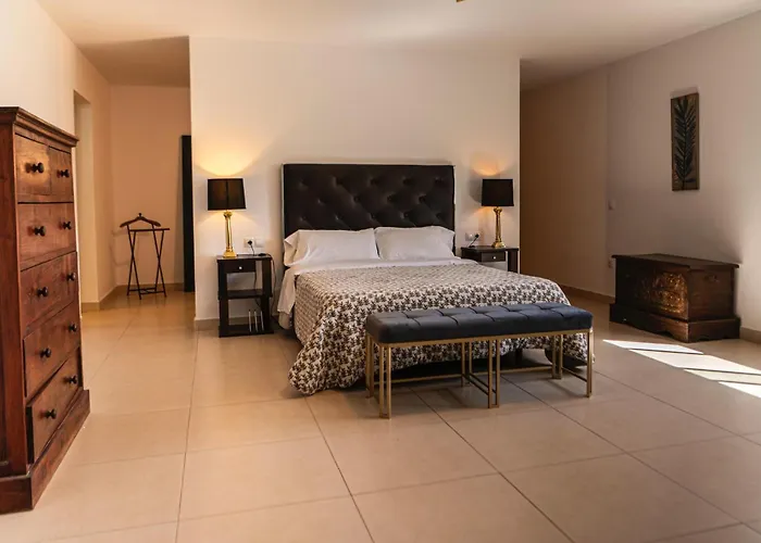 Nazoly - Private Pool, Quiet & Exclusive In Lanzarote Сasa de vacaciones *