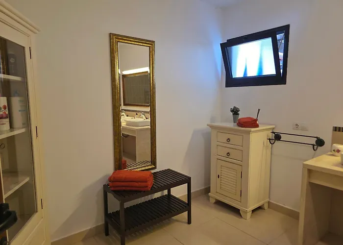 Nazoly - Private Pool, Quiet & Exclusive In Lanzarote Сasa de vacaciones *
