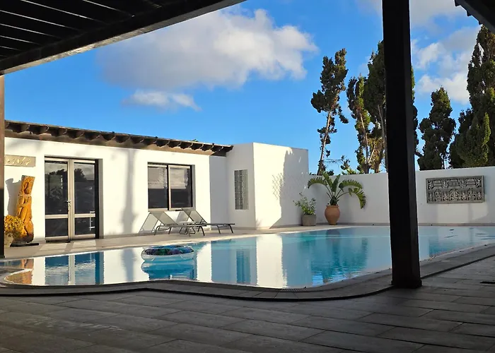 Nazoly - Private Pool, Quiet & Exclusive In Lanzarote Сasa de vacaciones